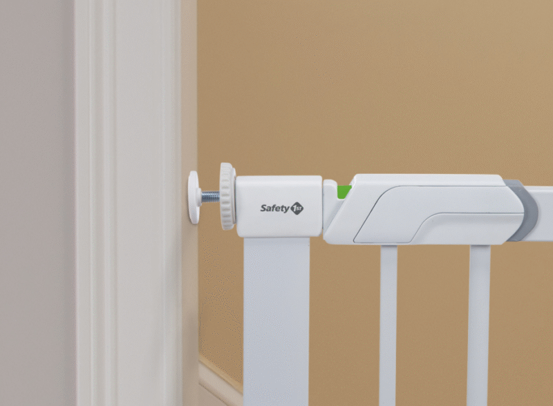 Safety 1st Flat Step Gate - Image 5