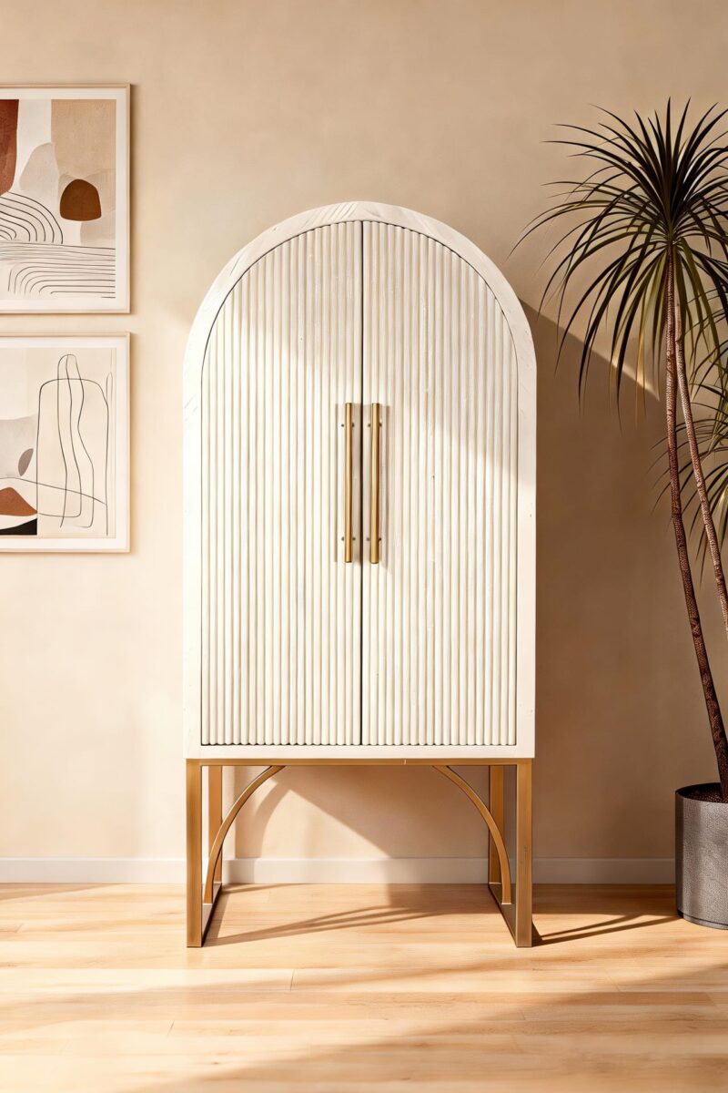 Inch Drink's Cabinet